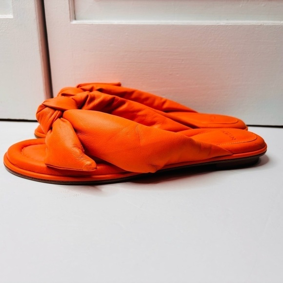 ALEXANDRE BIRMAN Clarita Puffy Knot Flat Orange Sandals Size 8 - Picture 5 of 7